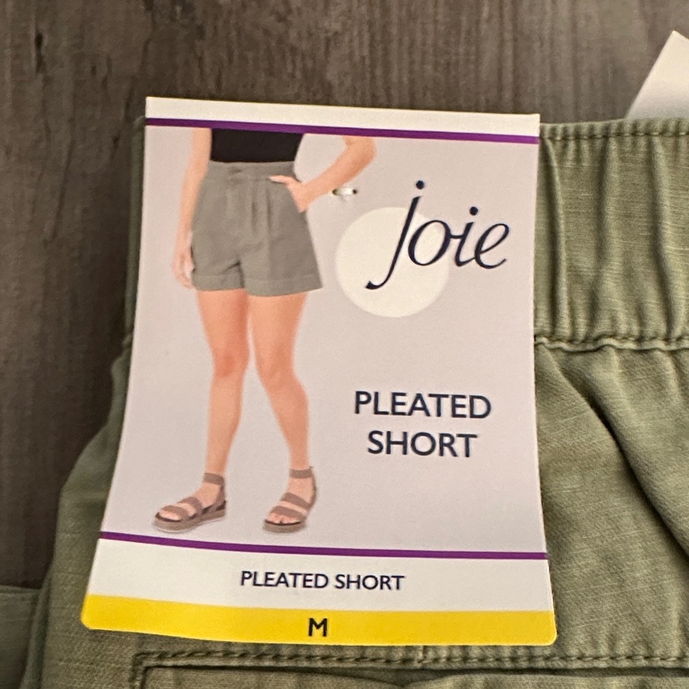 Joie Black and Green Pleated Shorts - Picture 3 of 6
